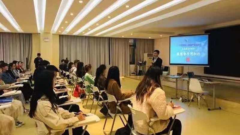 建造师培训机构如何挑选？揭秘关键要素
