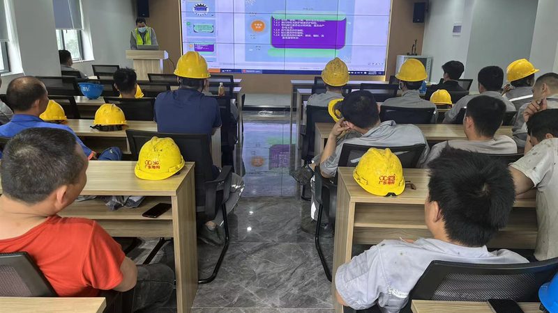 电焊培训：零基础起步，掌握一门实用技能**